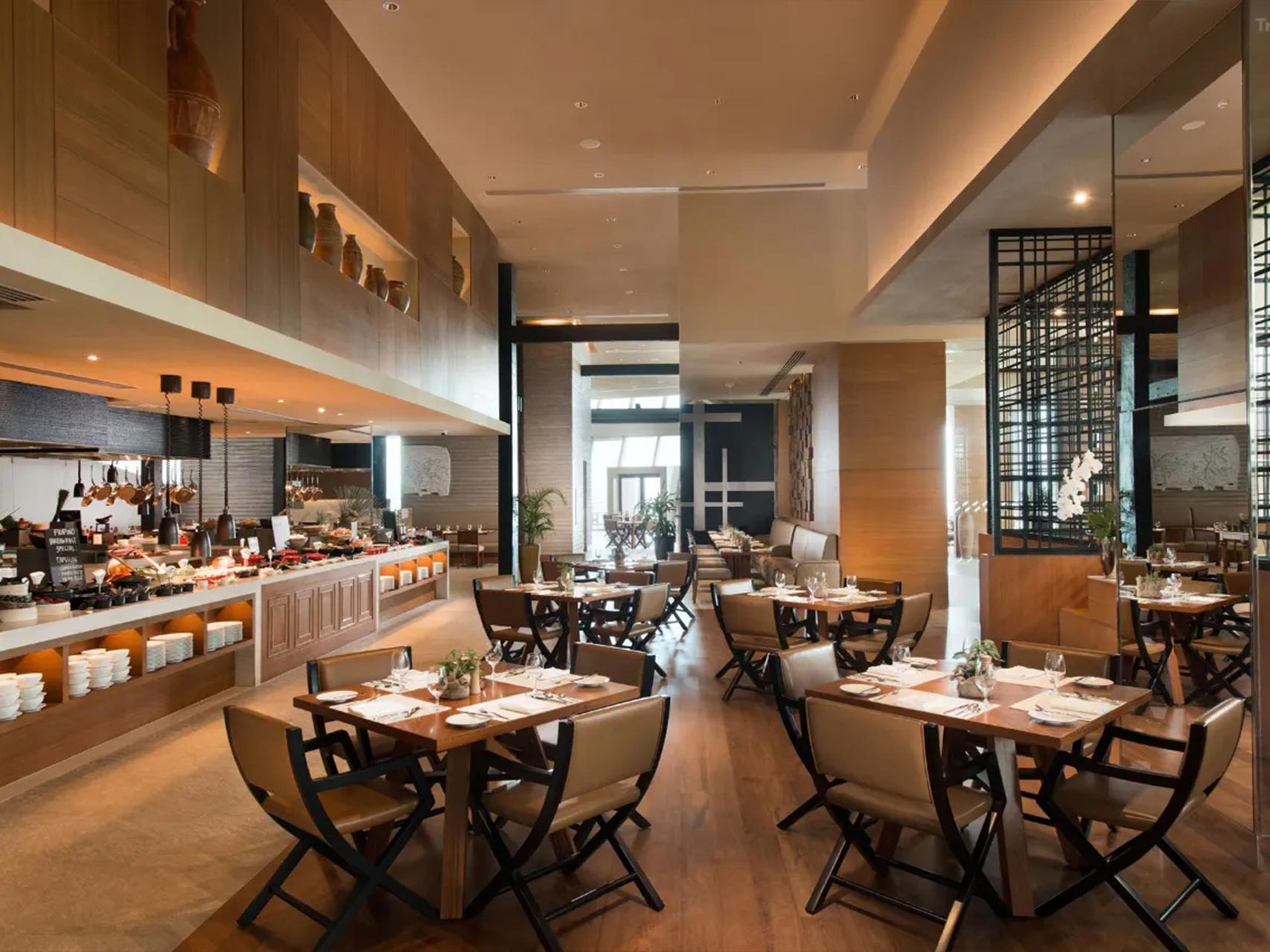 Manila Conrad Hotel Restaurant Furniture